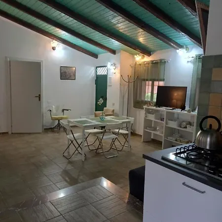 Casa Grazia Dell'imperio Vicino A Taormina Sicilia Nyaraló Calatabiano